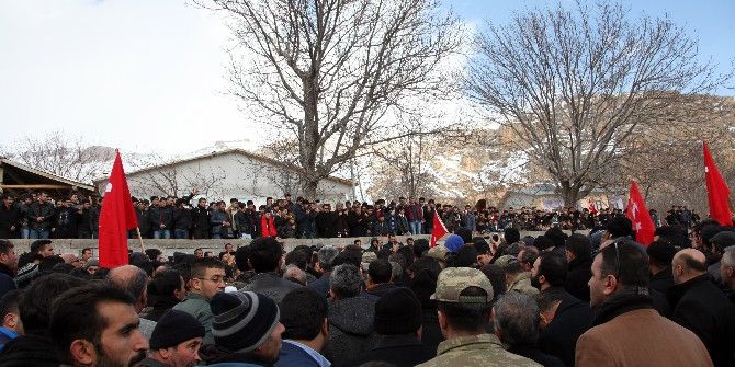 Adilcevaz Şehidini Uğurladı