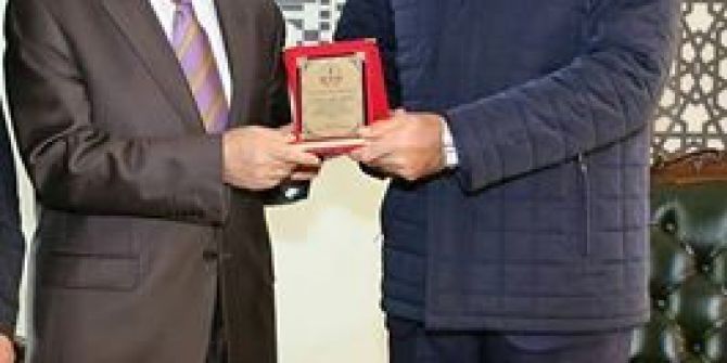 Başkan Büyükkılıç’a Gürpınar İlkokulu’ndan Teşekkür Plaketi