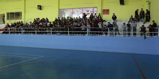 Silopi’de Yıldız Kızlar Voleybol Turnuvası Sona Erdi
