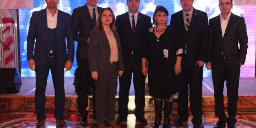 Eskişehir Azerbaycanlılar Derneği’nden Darbe Girişimine Tepki