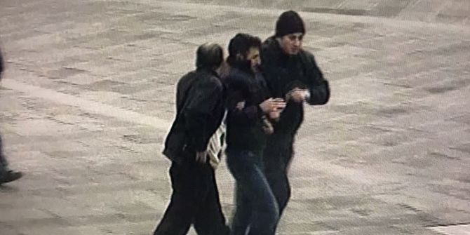 Yaşlı İnsanları Dolandırmaya Kalkan Şahıslar Yakalandı