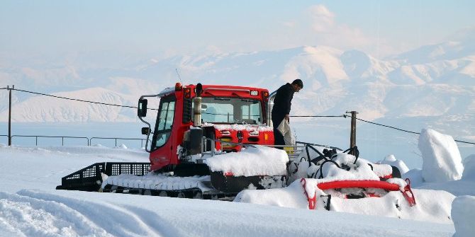 Nemrut Kayak Tesisi Kayakseverleri Bekliyor