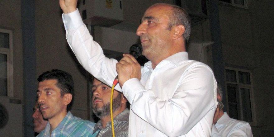 Demokrasiye Sahip Çıkan Arabanlılar Darbe Girişiminin 2. Günü Yine Sokaktaydı