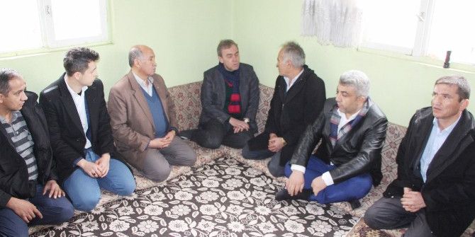 Milletvekili Ve Başkandan İki Çocuğunu Kaybeden Aileye Taziye Ziyareti