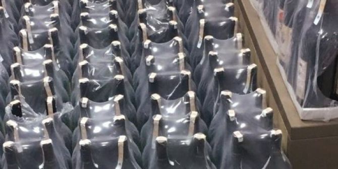 Urla’da Bin 242 Şişe Kaçak İçki Ele Geçirildi