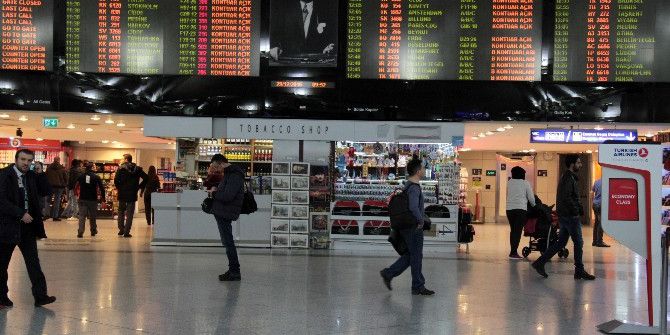 Fırtına Uçakları Beşik Gibi Salladı