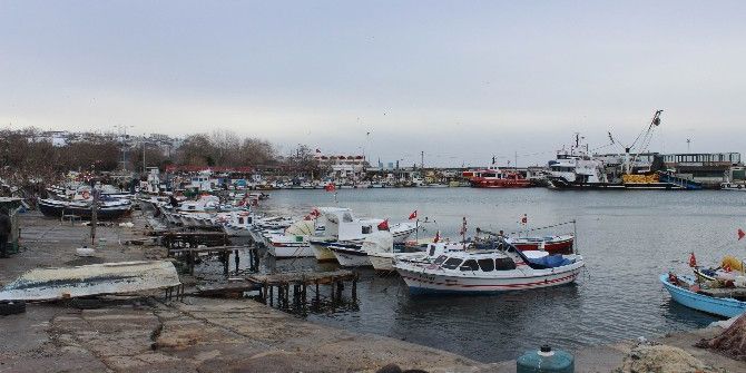 Marmara’da Deniz Ulaşımına Poyraz Engeli