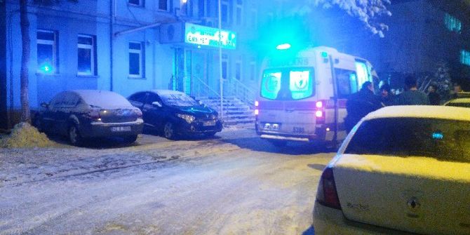 Kartopu Atma Kavgası Kanlı Bitti: 1 Yaralı