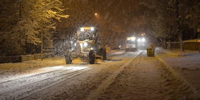 Bozüyük Belediyesi Kar Mesaisinde