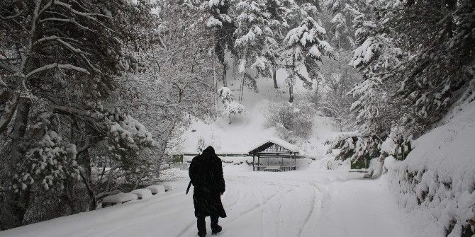 Kar, Yozgat Çamlığı Milli Parkı’nda Kartpostallık Görüntüler Oluşturdu