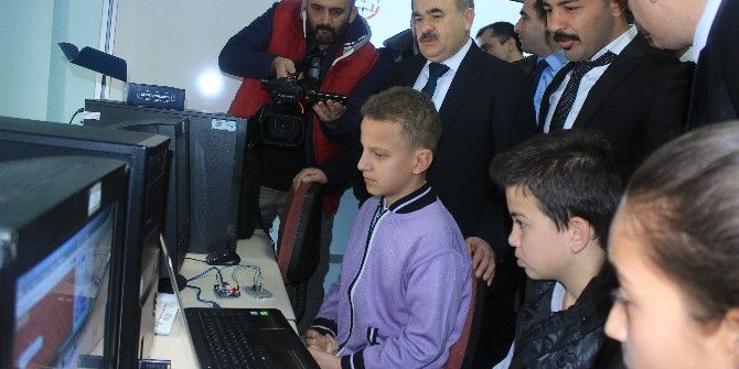 “Düzce Kodluyor” Projenin Tanıtımı Yapıldı