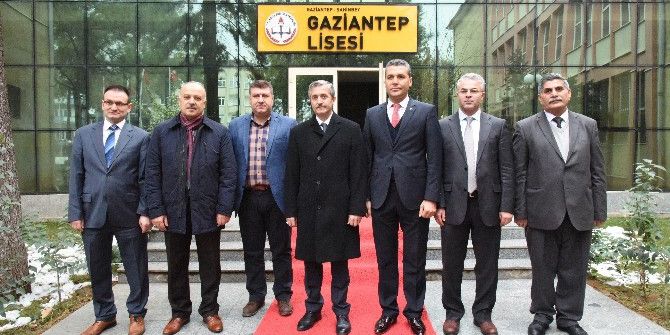 Şahinbey’den Öğrencilere Umre Müjdesi