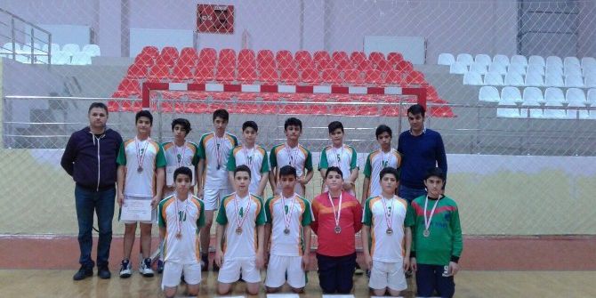 Yunusemreli Hentbolcular Uşak’tan Galip Döndü