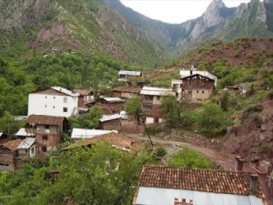 Artvin Aşağımaden Köyü