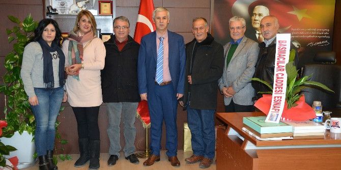 Söke’de Çarşı Esnaflarından Başkan Toyran’a Teşekkür