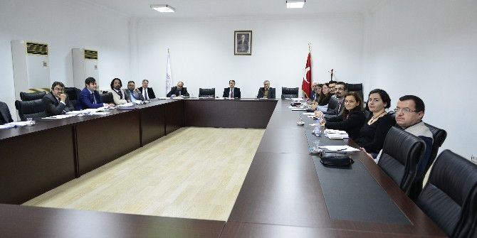 Beü Kalite Komisyonu Canlı Yayında Öğrencilerin Sorularını Yanıtladı