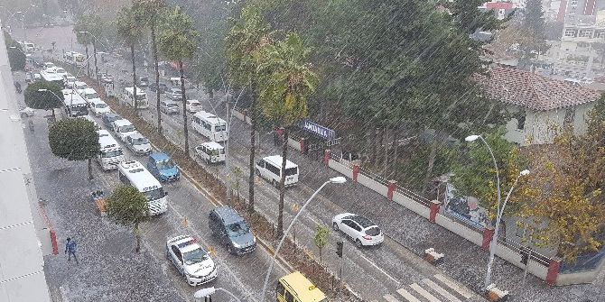 Manavgat Beyaza Büründü