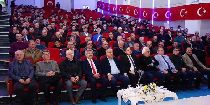 Kastamonu’da “Geçmişten Bugüne Fitne Odakları Ve 15 Temmuz” Konulu Konferansı Düzenlendi