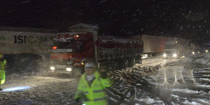 Bursa-Ankara Yolu Kapandı