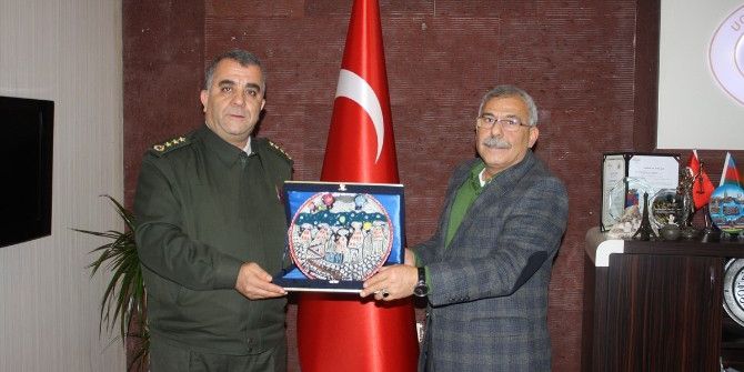 Alay Komutanı Akça’dan, Başkan Karaaslan’a Veda Ziyareti