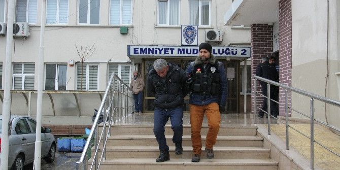 Uyuşturucu Satıcısı Tır Şoförünün Pişkinliği