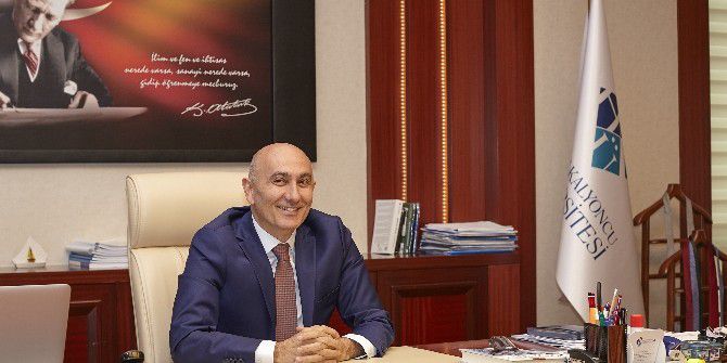 Rektör Yılmaz’ın Yeni Yıl Mesajı