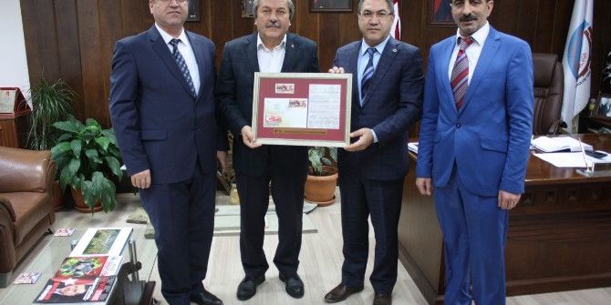 Bilecik Ptt Baş Müdürü Bozkurt, Osmaneli Belediye Başkanı Şahin’i Ziyaret Etti