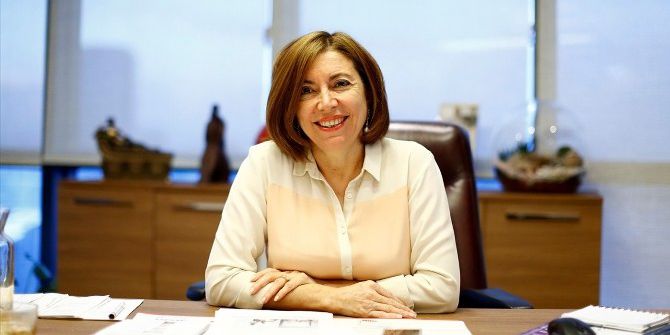 Hekimler Sezaryenle Mücadele Ediyor