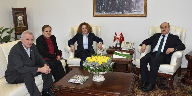 Belediyespor’dan Valiye Ziyaret