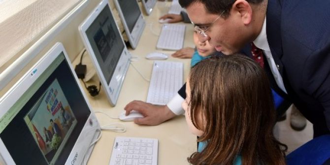 Kepez Kızıllı Ortaokulu’na Bilgisayar Sınıfı