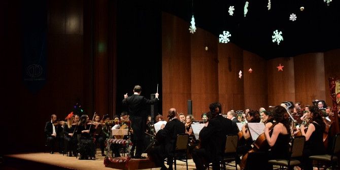 Anadolu Üniversitesi Senfoni Orkestrası’ndan "Yeni Yıl Konseri”