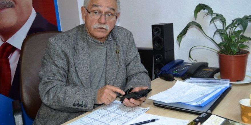 Ayvalık’ta Chp’den Askeri Darbe Girişimine Tepki