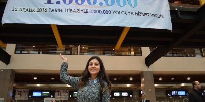 Ordu-giresun Havalimanında ‘1 Milyonuncu Yolcu’ Heyecanı