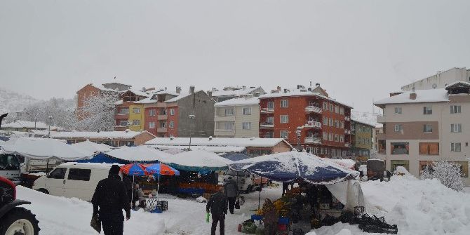 Söğüt’teki Pazarcıların Kış Çilesi