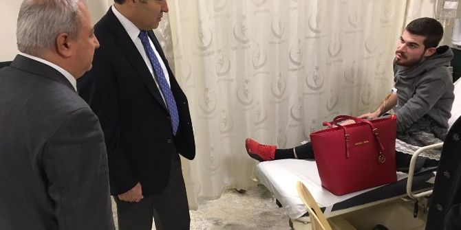 Vali Altıparmak, Yangın Çıkan Devlet Hastanesi’ni Ziyaret Etti