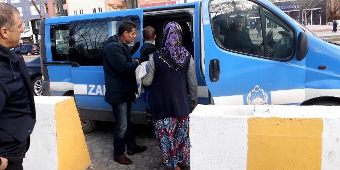 Zabıta Ekiplerinden Dilencilere Müdahale