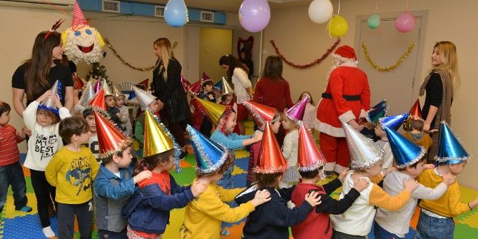 Minik Öğrencilerin Yen Yıl Heyecanı