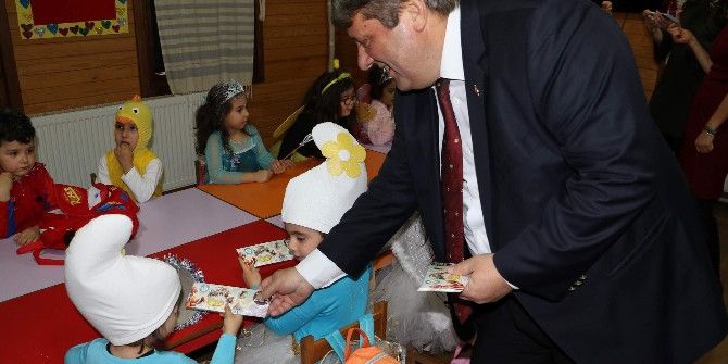 Başkan Ergün’den Çocuklara Yeni Yıl Hediyesi