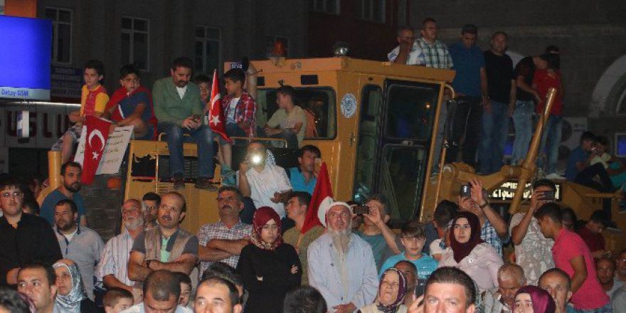 Beyşehir’de Halk Demokrasi Nöbetinde