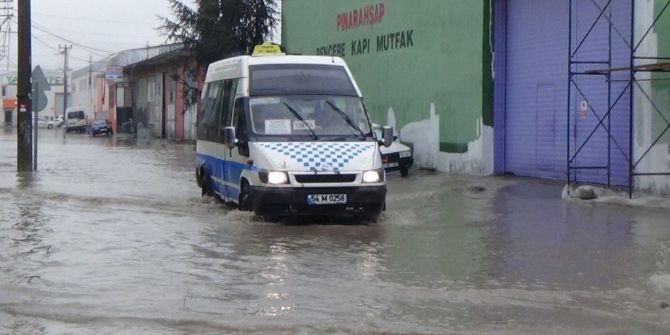 Sakarya’da Sanayi Sular Altında Kaldı