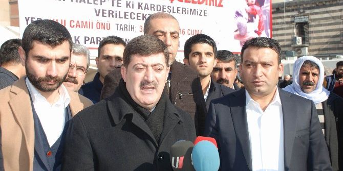 Diyarbakır’da Halep İçin Yardım Kermesi Düzenlendi