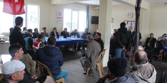 Şaphane’de Halk Toplantısında Vatandaşlar Bilgilendirildi