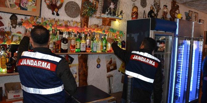 Ortaca’da Jandarmadan Kaçak İçki Denetimi