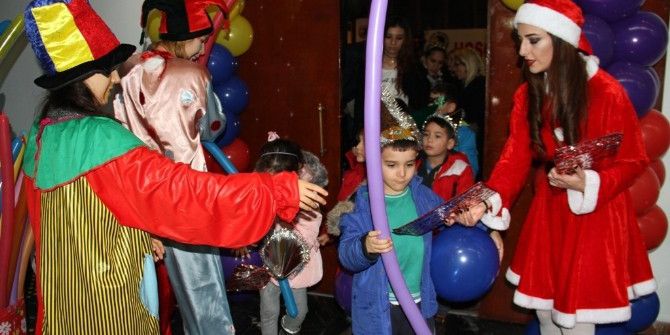 Kartal’da Kreş Öğrencilerinin Yeni Yıl Coşkusu