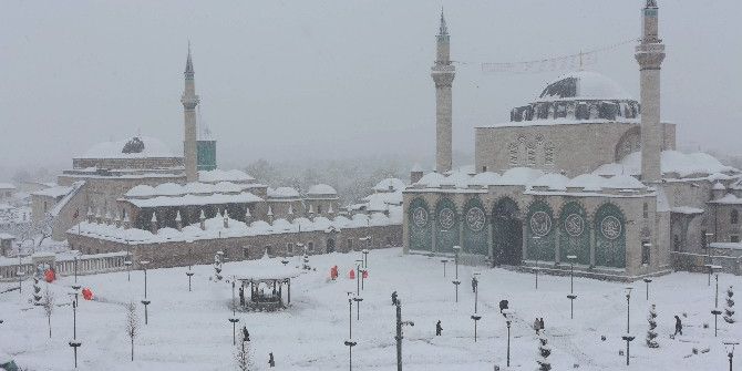 Konya’da Kar Yağışı Etkili Olmaya Devam Ediyor