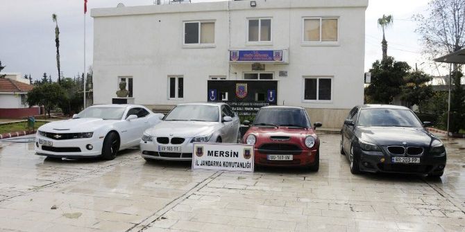 Sahte Belgelerle Türkiye’ye Getirilen 4 Otomobil Ele Geçirildi