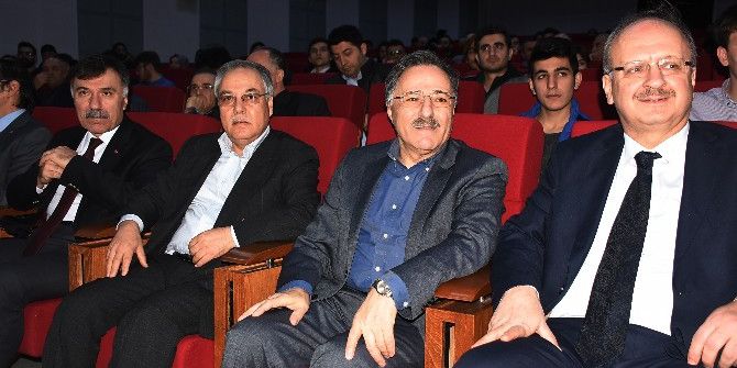 Cumhurbaşkanı Başdanışmanından Yeni Anayasa Ve Başkanlık Açıklaması