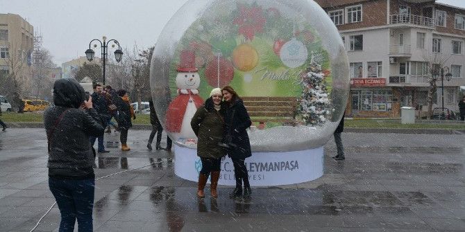 ‘Dev Kar Küresi’ Sürprizi