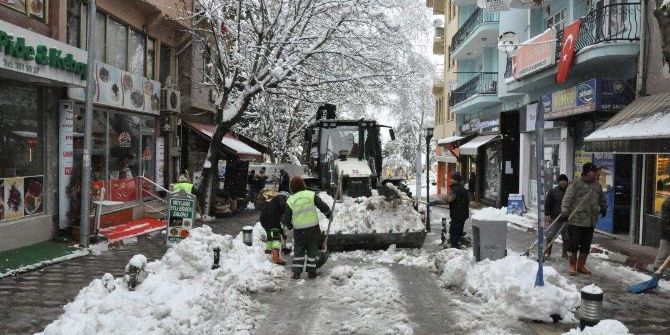 Söğüt’te Karla Mücadele
