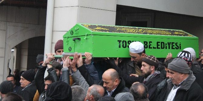 Sinop’taki Kazada Ölen Öğrenci Tosya’da Defnedildi